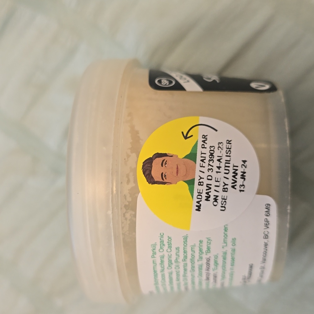 LUSH Renee's Shea Souffle Hair & Scalp Oil - Cream - Picture 2 of 2
